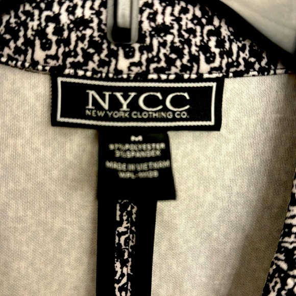 NWT Stretchy women’s collared blazer B/W sz M no-iron, great for travel! - Picture 3 of 5